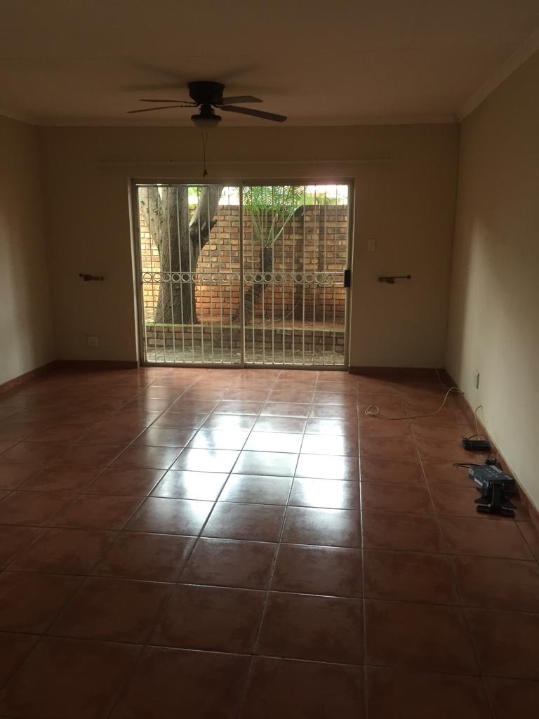 To Let 1 Bedroom Property for Rent in Montana Park Gauteng