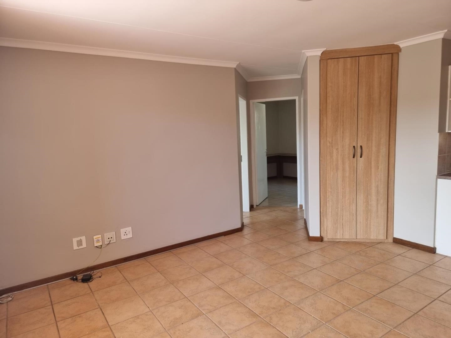 2 Bedroom Property for Sale in Highveld Gauteng