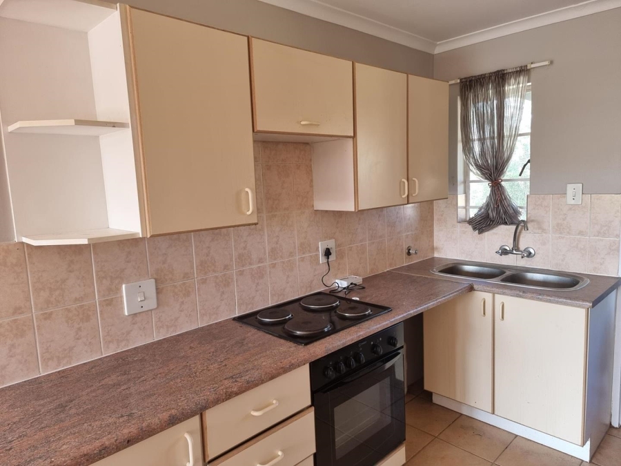 2 Bedroom Property for Sale in Highveld Gauteng