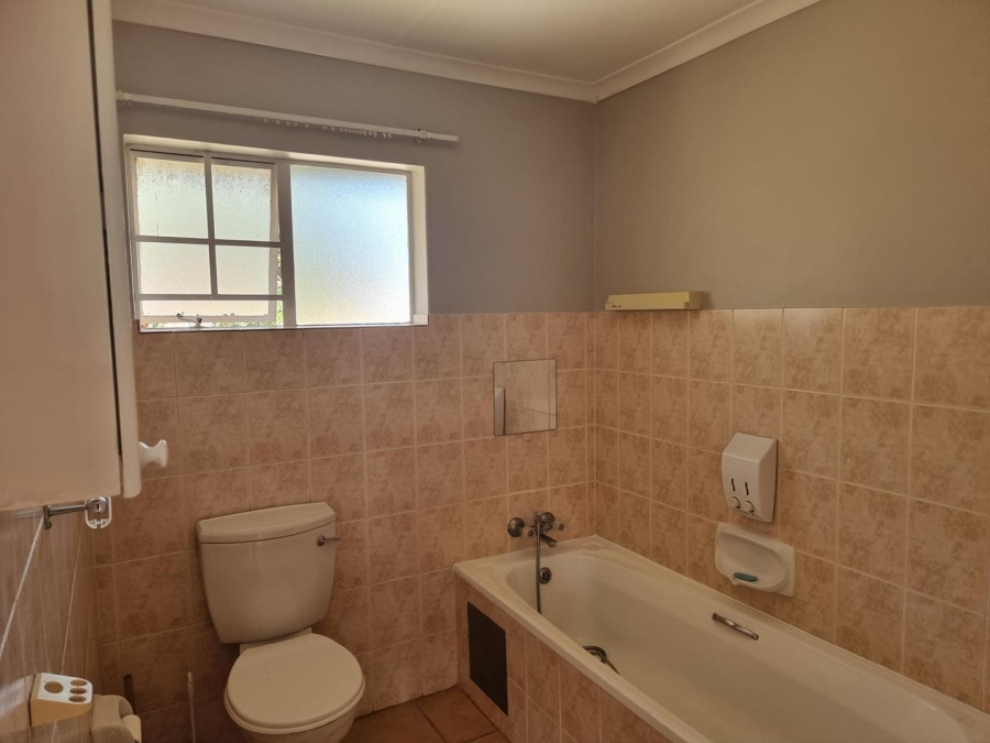 2 Bedroom Property for Sale in Highveld Gauteng