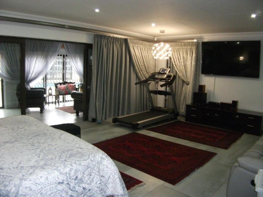 4 Bedroom Property for Sale in Brackenhurst Gauteng