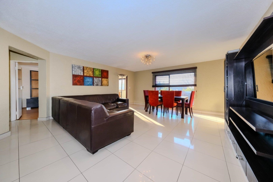 2 Bedroom Property for Sale in Killarney Gauteng