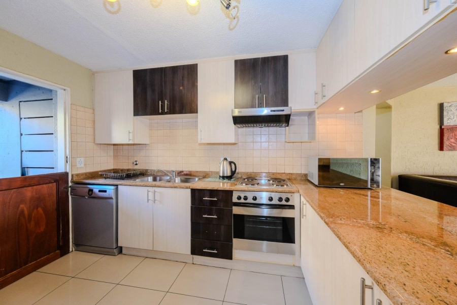 2 Bedroom Property for Sale in Killarney Gauteng