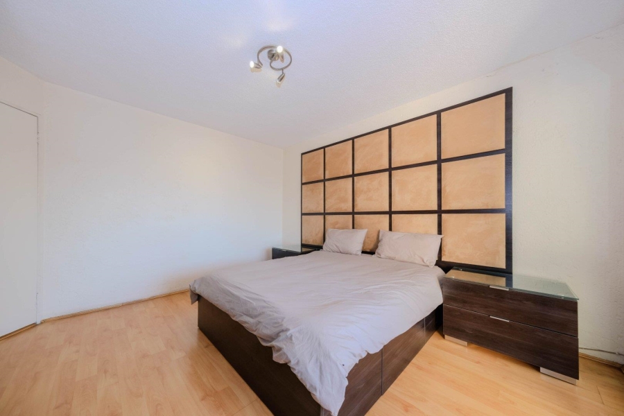 2 Bedroom Property for Sale in Killarney Gauteng