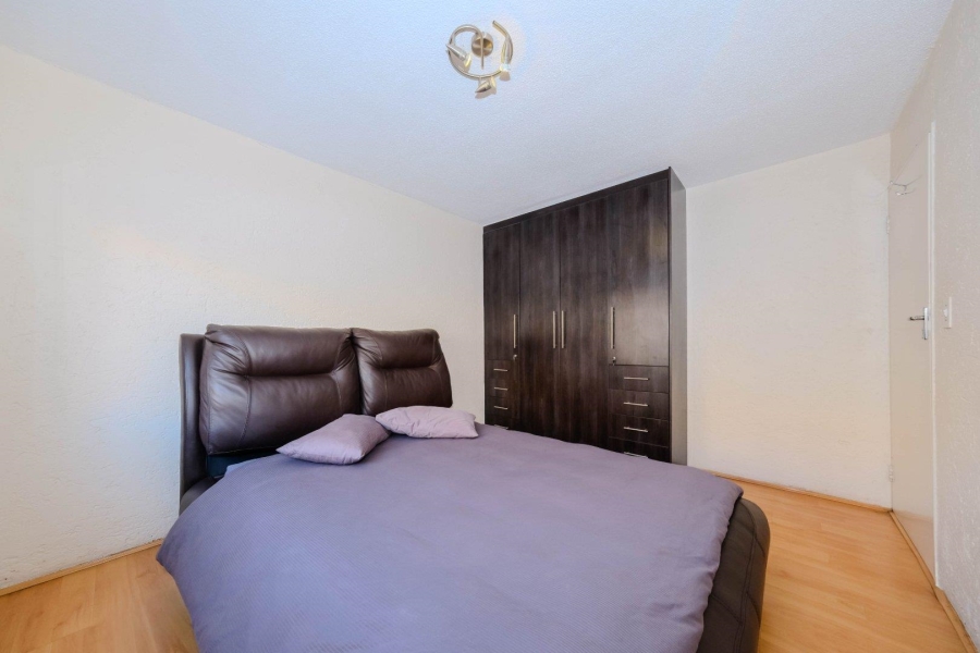 2 Bedroom Property for Sale in Killarney Gauteng