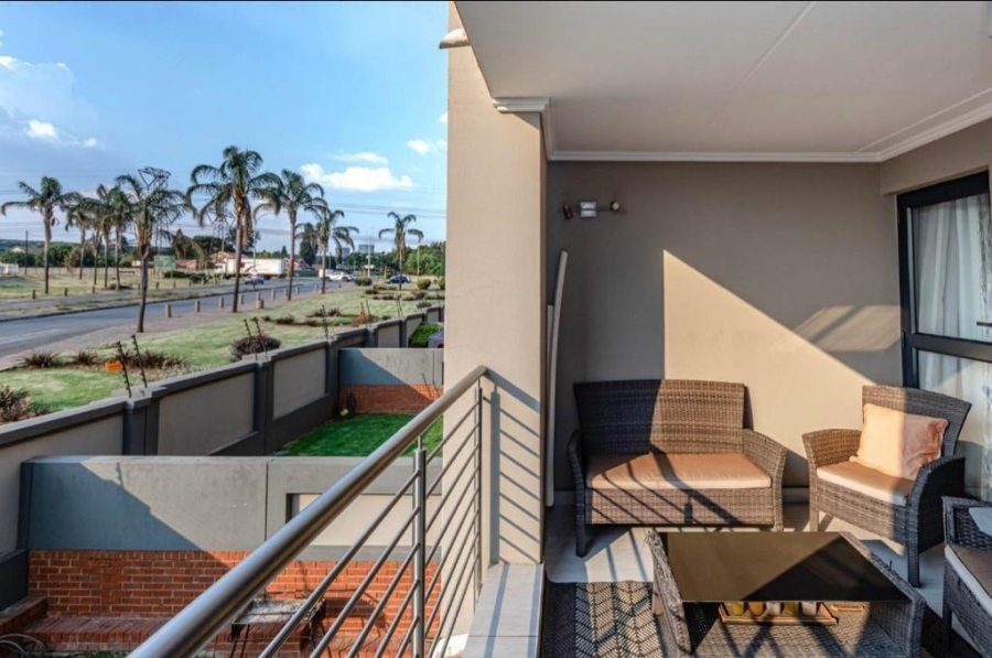 To Let 2 Bedroom Property for Rent in Sebenza Gauteng
