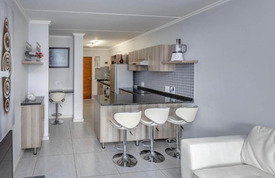 To Let 2 Bedroom Property for Rent in Sebenza Gauteng