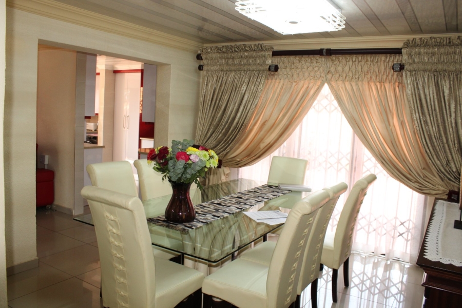 3 Bedroom Property for Sale in The Orchards Gauteng