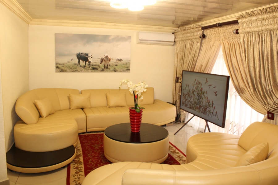 3 Bedroom Property for Sale in The Orchards Gauteng