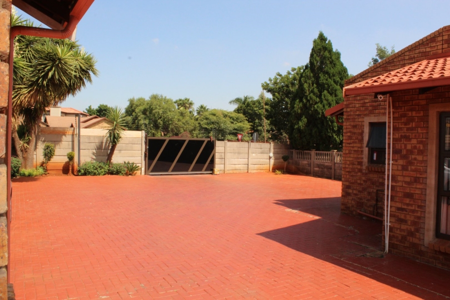 3 Bedroom Property for Sale in The Orchards Gauteng