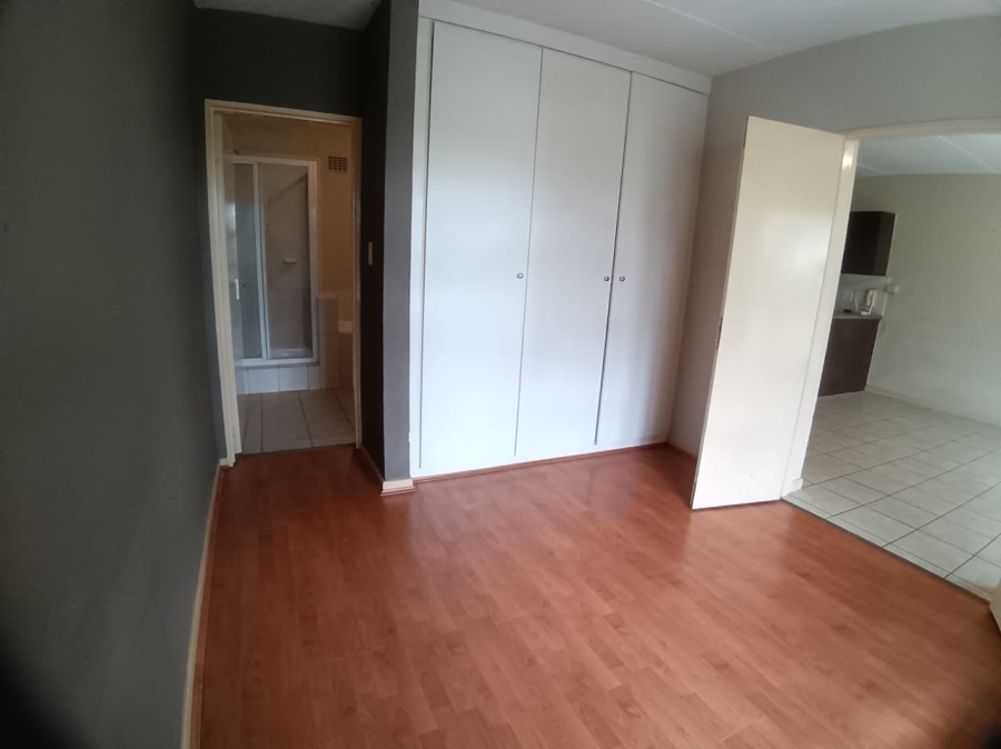 To Let 1 Bedroom Property for Rent in Ferndale Gauteng