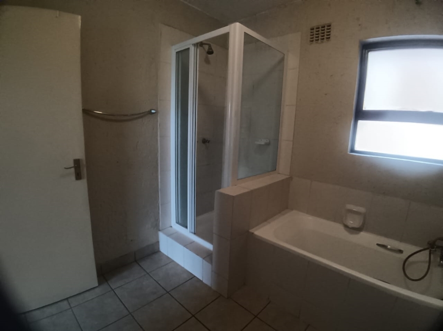 To Let 1 Bedroom Property for Rent in Ferndale Gauteng