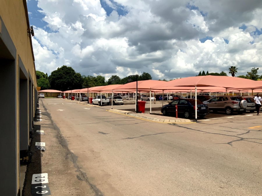 To Let 1 Bedroom Property for Rent in Clubview Gauteng