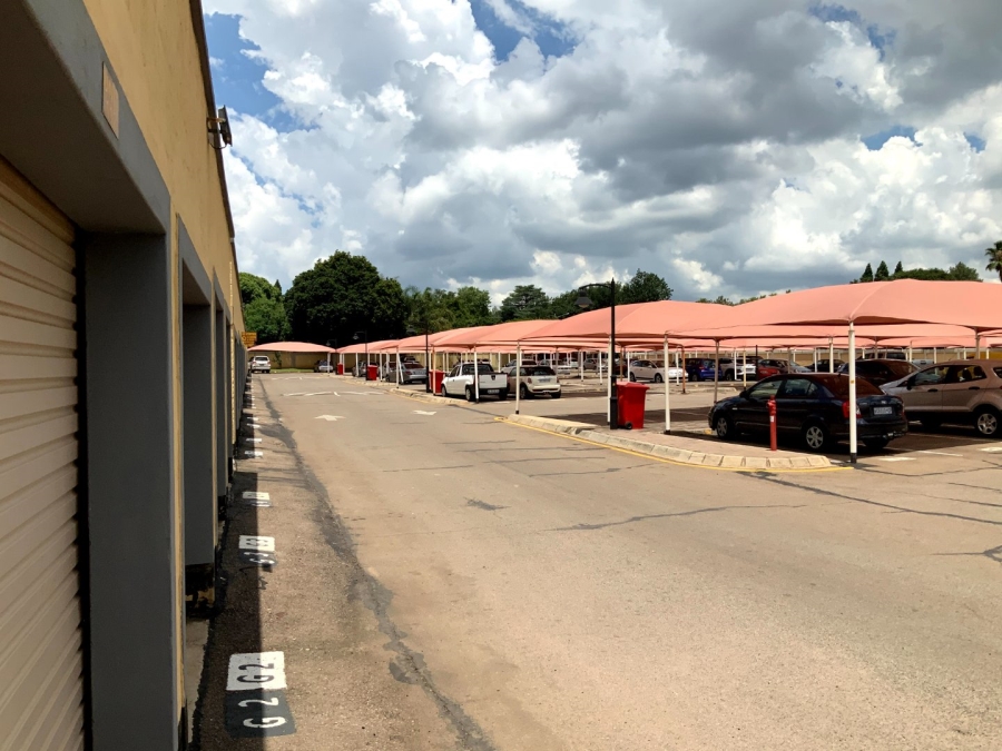 To Let 1 Bedroom Property for Rent in Clubview Gauteng