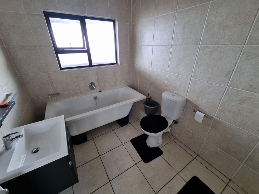 To Let 1 Bedroom Property for Rent in Oakdene Gauteng