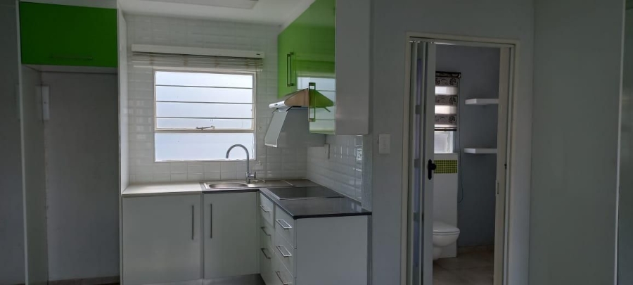 To Let 1 Bedroom Property for Rent in Ormonde Gauteng