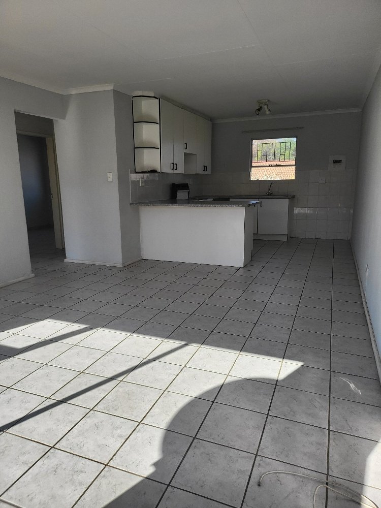 To Let 2 Bedroom Property for Rent in Vorna Valley Gauteng