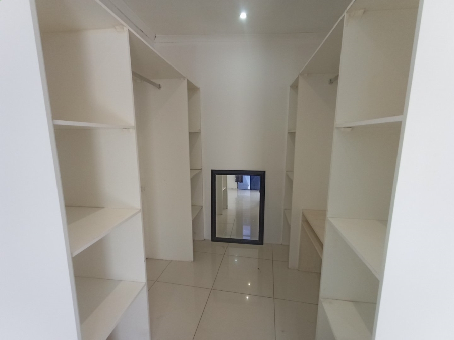 To Let 1 Bedroom Property for Rent in Lyndhurst Gauteng
