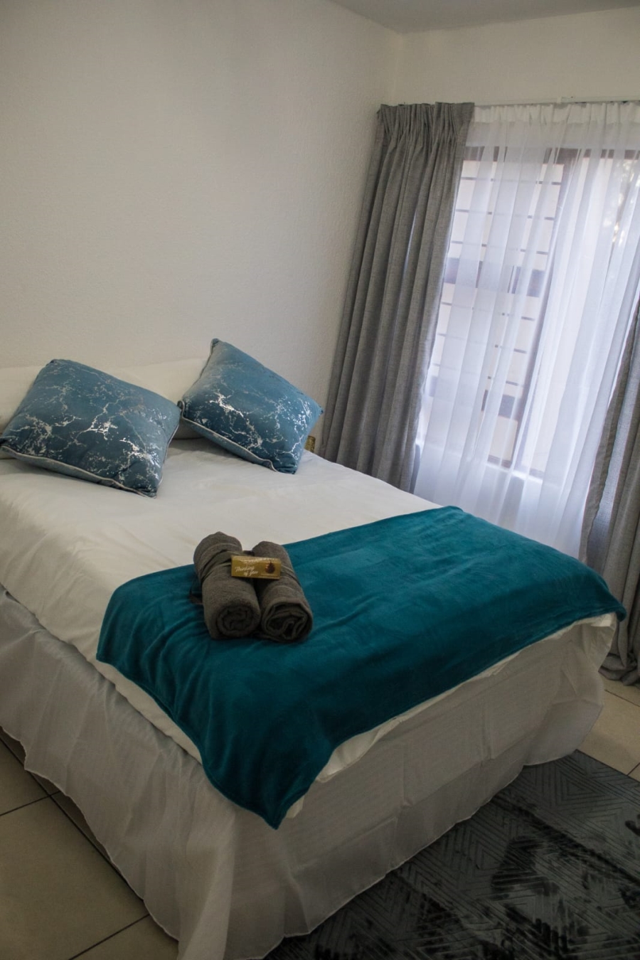 To Let 2 Bedroom Property for Rent in Wilro Park Gauteng