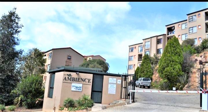 To Let 2 Bedroom Property for Rent in Wilro Park Gauteng