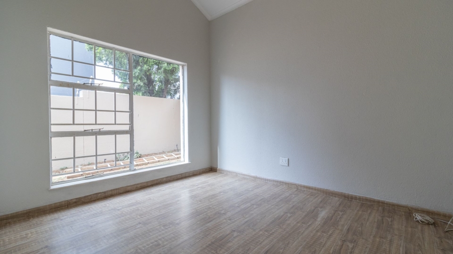 To Let 4 Bedroom Property for Rent in Meyersdal Gauteng