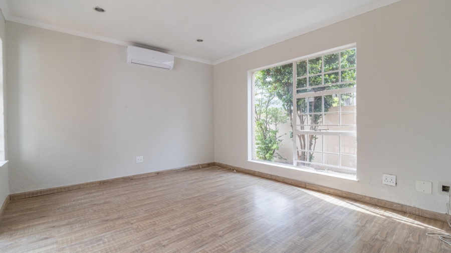 To Let 4 Bedroom Property for Rent in Meyersdal Gauteng