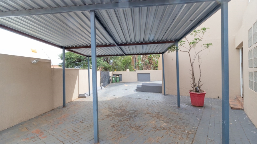 To Let 4 Bedroom Property for Rent in Meyersdal Gauteng