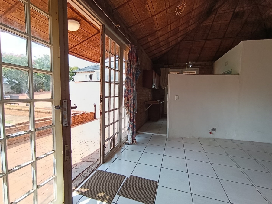 1 Bedroom Property for Sale in Observatory Gauteng