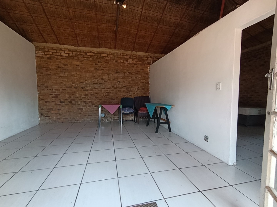 1 Bedroom Property for Sale in Observatory Gauteng