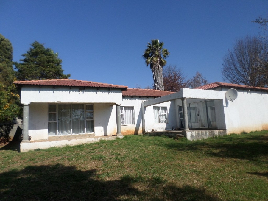 4 Bedroom Property for Sale in Strubensvallei Gauteng