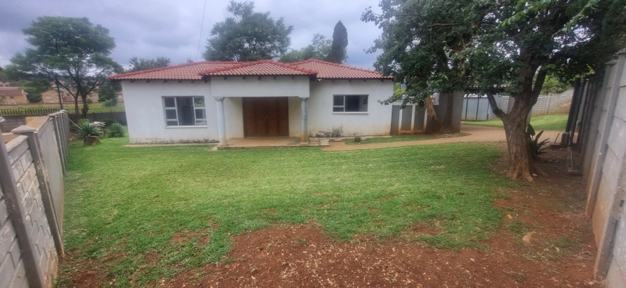 4 Bedroom Property for Sale in Strubensvallei Gauteng