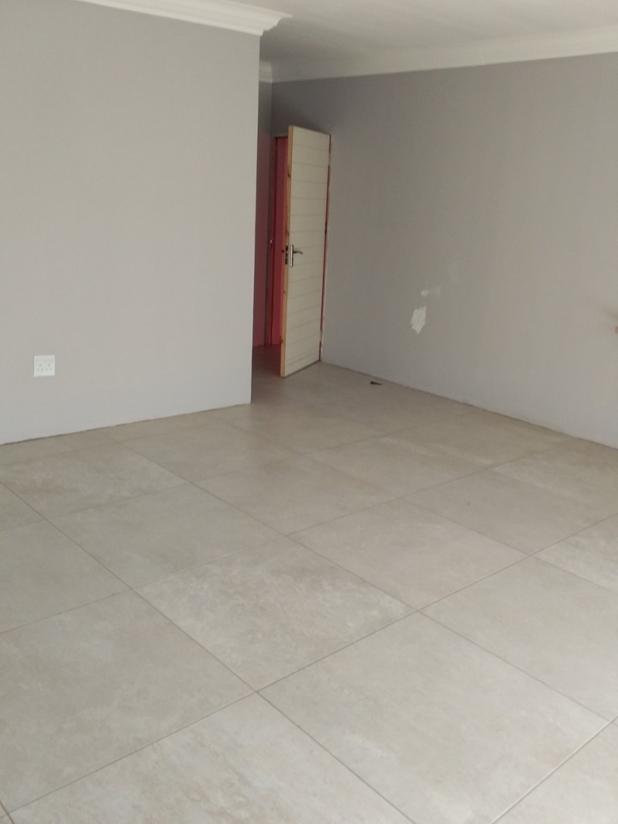 4 Bedroom Property for Sale in Strubensvallei Gauteng