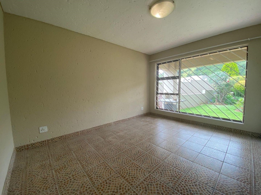 2 Bedroom Property for Sale in Bassonia Gauteng