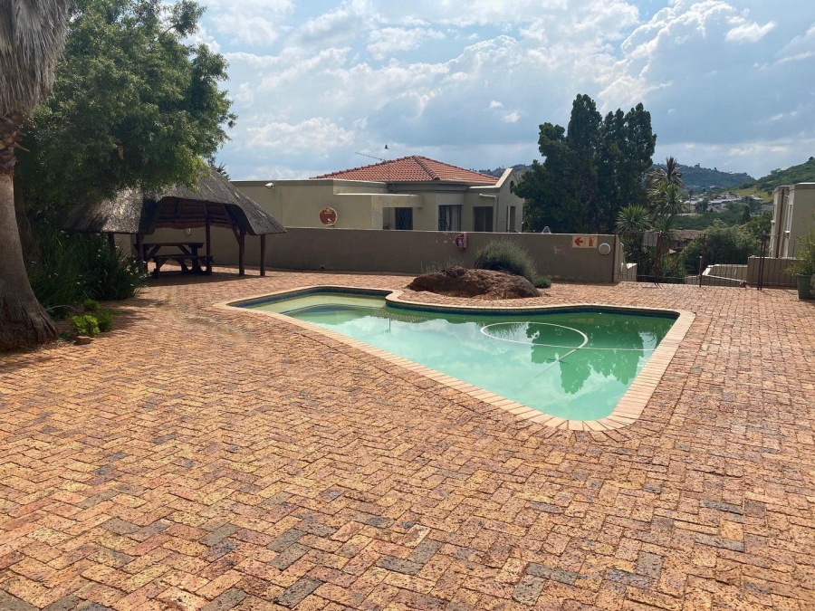 2 Bedroom Property for Sale in Bassonia Gauteng