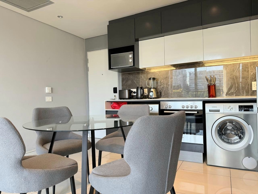 To Let 1 Bedroom Property for Rent in Sandown Gauteng