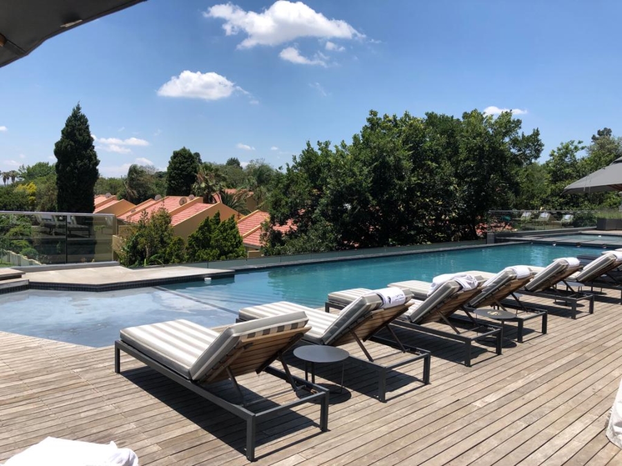 To Let 1 Bedroom Property for Rent in Sandown Gauteng
