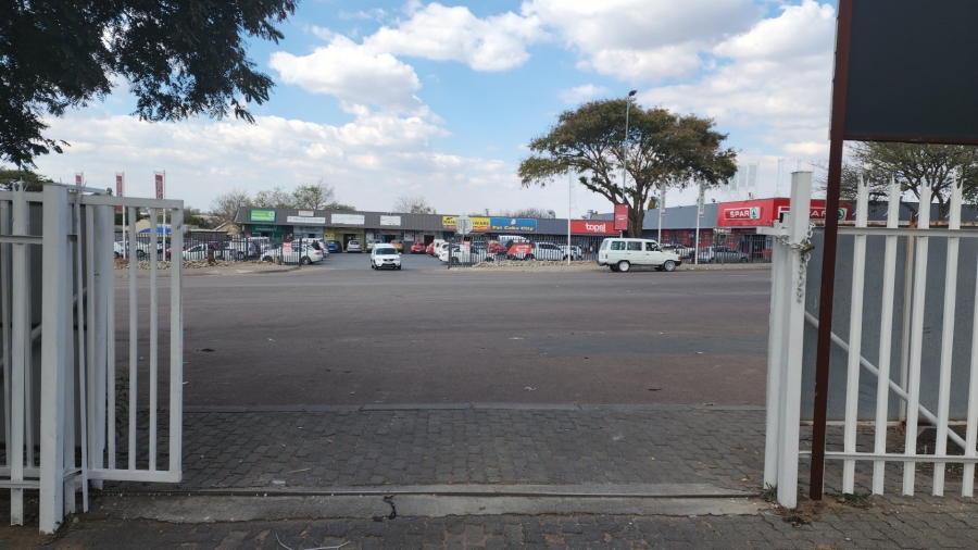 4 Bedroom Property for Sale in Noordwyk Gauteng