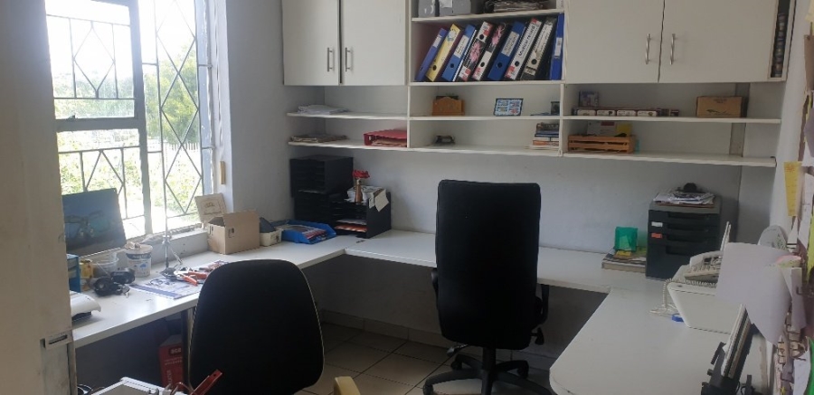 To Let Commercial Property for Rent in Ferndale Gauteng