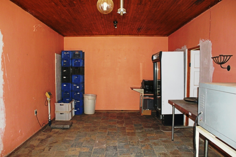 5 Bedroom Property for Sale in Rooiwal A H Gauteng