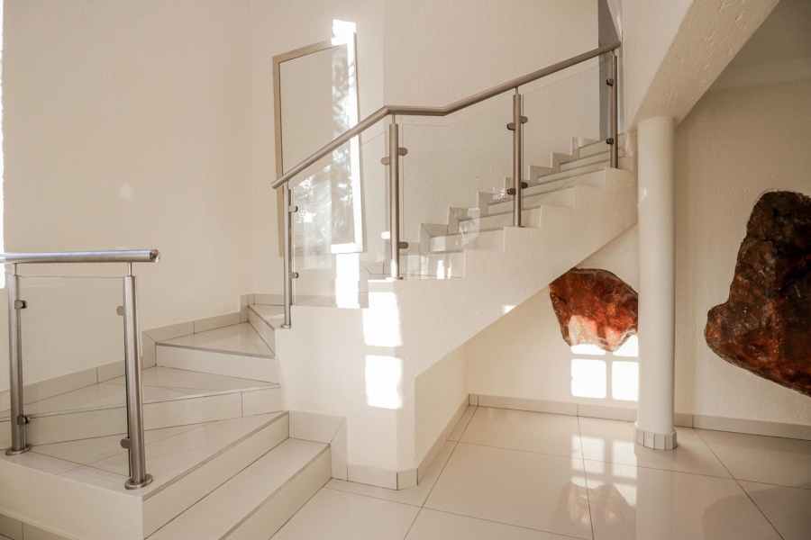 4 Bedroom Property for Sale in Bassonia Gauteng