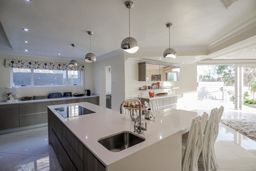 4 Bedroom Property for Sale in Bassonia Gauteng