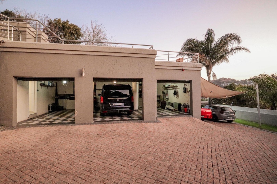 4 Bedroom Property for Sale in Bassonia Gauteng