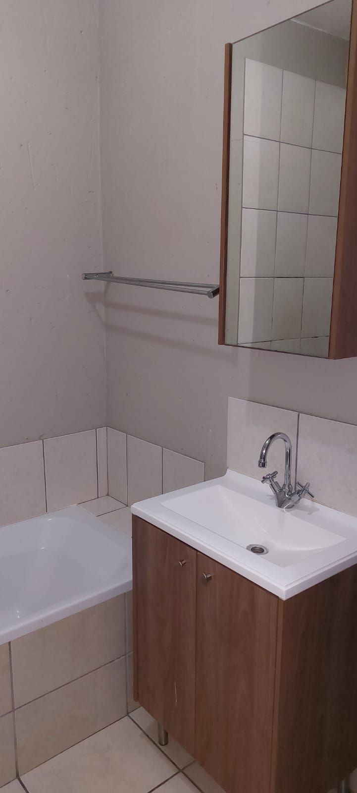 To Let 1 Bedroom Property for Rent in Ferndale Gauteng