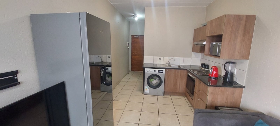 To Let 1 Bedroom Property for Rent in Ferndale Gauteng