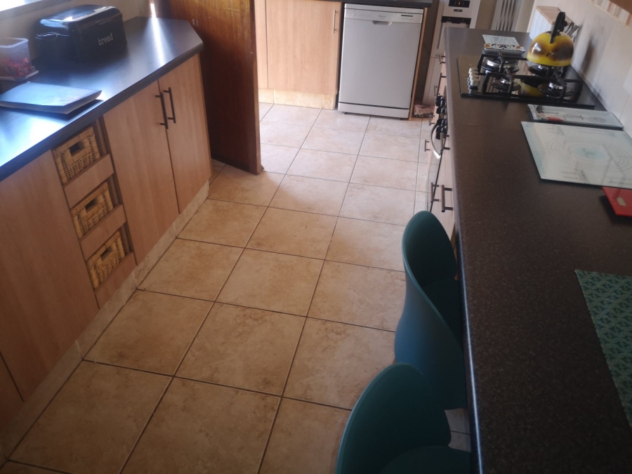 3 Bedroom Property for Sale in Woodmere Gauteng