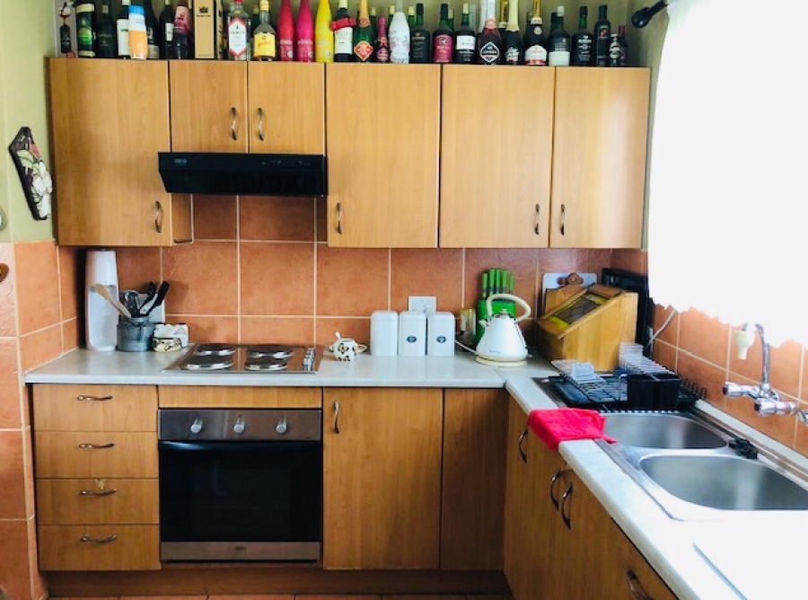 To Let 3 Bedroom Property for Rent in Verwoerdpark Gauteng
