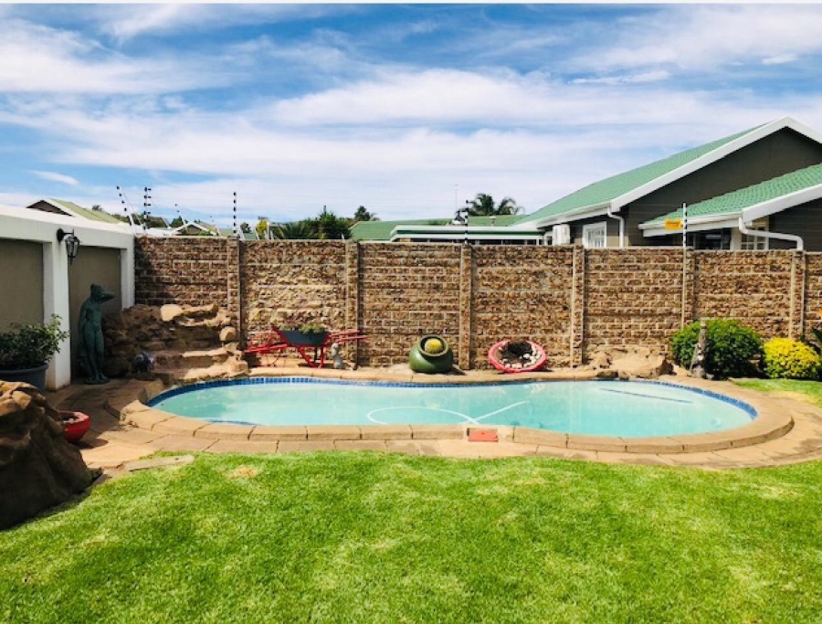 To Let 3 Bedroom Property for Rent in Verwoerdpark Gauteng