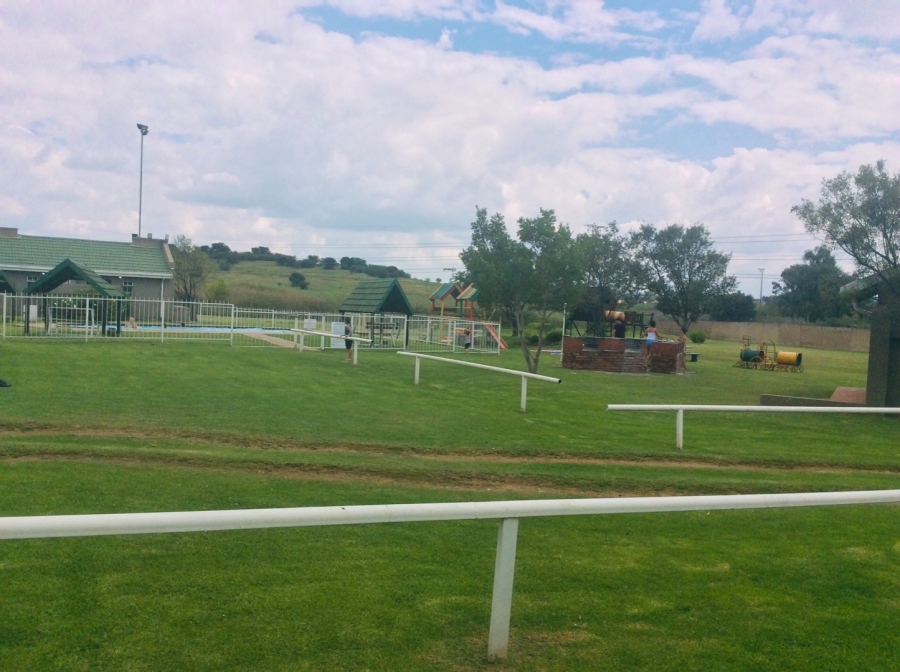 To Let 3 Bedroom Property for Rent in Verwoerdpark Gauteng