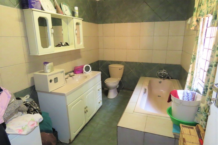 Commercial Property for Sale in Vasfontein AH Gauteng