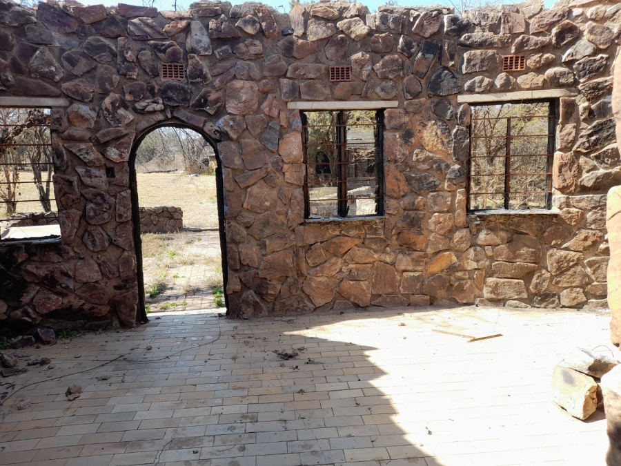 Commercial Property for Sale in Roodekrans Gauteng